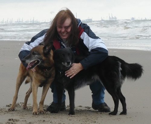 Marco en Josta werden behandeld aan hun oude ruggen